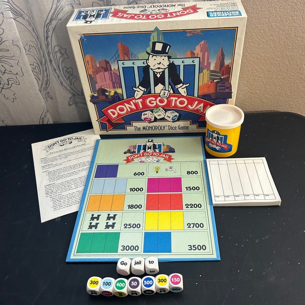 Vintage 1991 Don't Go To Jail Monopoly Dice Game 100% Uncle Pennybags Railraod